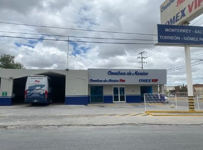 monclova: A pesar de la violencia, muchas familias continúan viajando.
