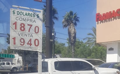 Cierre del sexenio de AMLO: Peso bajo los 20 y combustibles con ligeras variaciones