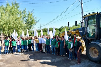 Inicia la pavimentación en las calles Maclovio Herrera y Morelos 