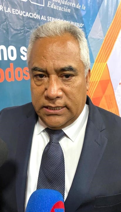 Piedras Negras : Everardo Padrón García, secretario de la Sección 5 del SNTE, asegura que se trabaja en la abrogación.
