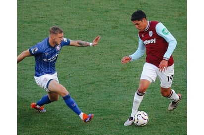 DEPORTES: El ‘Machín’ pierde la titularidad tras una racha de tarjetas amarillas. El West Ham golea al Ipswich Town.

