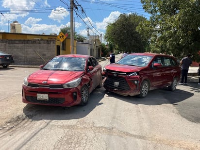 policiaca: Elementos de Control de Accidentes acudieron al lugar de los hechos para deslindar responsabilidades.