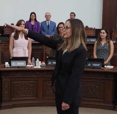 Karla Samperio Flores asume como nueva titular de la Fiscalía Anticorrupción de Coahuila