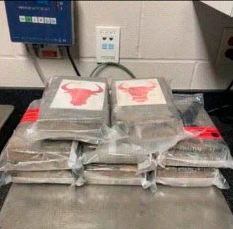 CBP detiene a joven con 20 libras de cocaína 