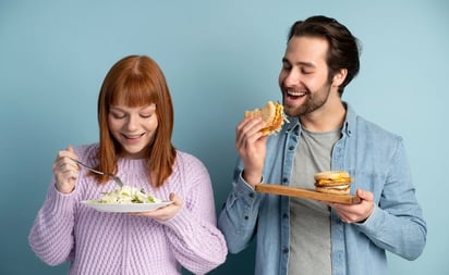 SALUD: Descubre cómo el momento del día en que consumes tus alimentos puede influir en tu salud y bienestar