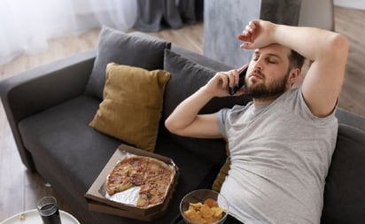 SALUD: ¿Te ha pasado que después de comer te da mucho sueño?