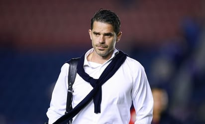 Fernando Gago es goleado en su debut como entrenador de Boca Juniors