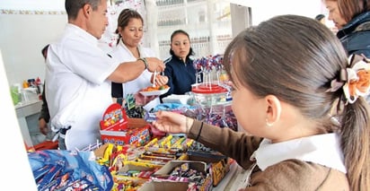 Adiós a la comida chatarra en escuelas públicas; a partir de marzo del 2025 quedará prohibida