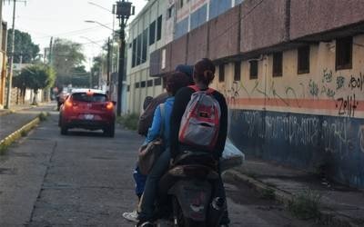 Motociclistas carecen de educación vial en Monclova