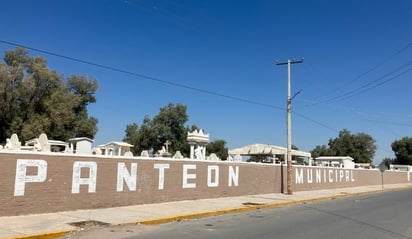 REGION: Se contradicen sobre uso de agua en panteón de San Pedro

