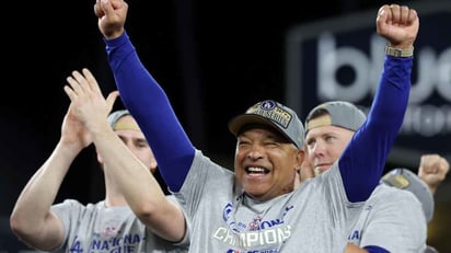 MLB: Dave Roberts se convirtió en el manager número 25 en la historia del beisbol y el único manager activo. 