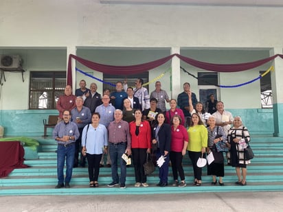 Educación Monclova : Se trata de personas que han formado parte de la historia del plantel.