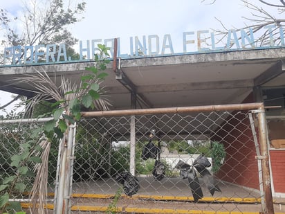 Problema social: Escuelas abandonadas en Piedras Negras se convierten en focos de vandalismo y riesgo