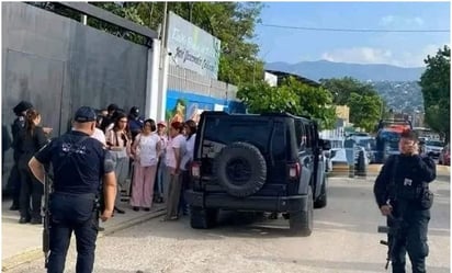 ataque: Las conductoras de los vehículos decidieron huir. 