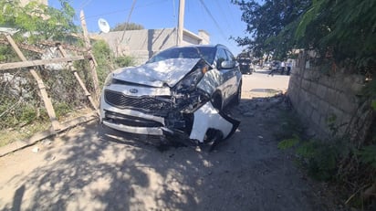 policiaca : La Policía de Tránsito local está investigando las circunstancias del choque y la responsabilidad del conductor.