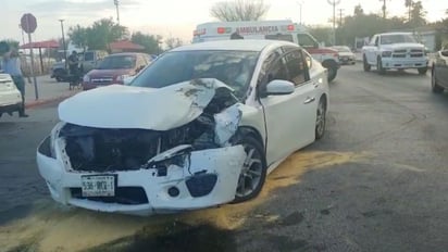 Policiaca : Accidente en la avenida 16 de septiembre deja a mujer herida 