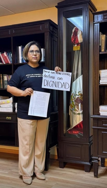 Jueza: 'renuncio con dignidad y en contra de reforma judicial'