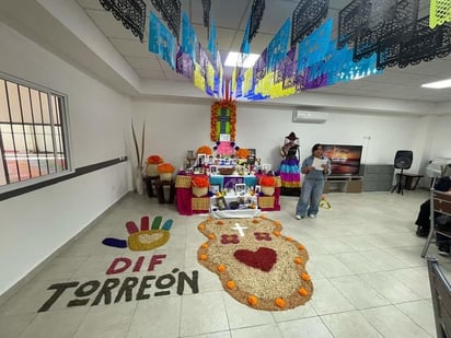 Día de Muertos: Celebración del Día de Muertos en Torreón reúne a la comunidad en un colorido desfile y homenaje