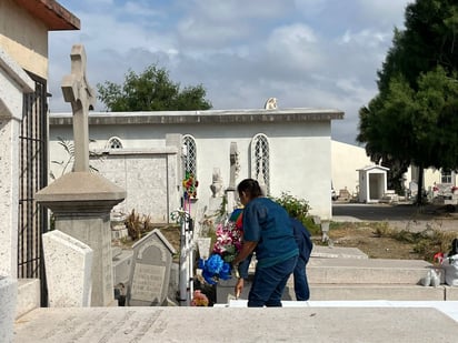 Día de Muertos: Se pudo calcular una visita de 30 mil personas a panteones municipales.