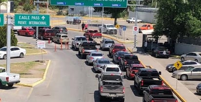 Trafico : En las últimas semanas, sea tenido un considerable flujo vehicular hacia la vecina ciudad de Eagle Pass