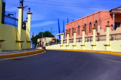 Centro Histórico: Un Centro Histórico es el núcleo cultural, social y arquitectónico de una ciudad. 