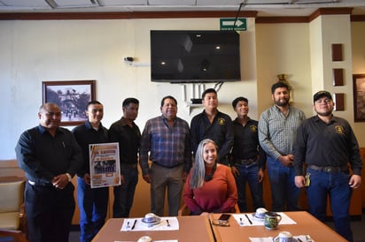 Rondalla de Saltillo: La UAAAN estudia medidas para proteger el nombre registrado de la Rondalla de Saltillo ante el IMPI.