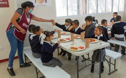 Desayuno : Más de 6 mil estudiantes son beneficiados 