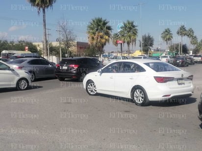 contaminación coches: El ecologista Alfonso Martínez Guerra dijo que se debe frenar el ingreso de los coches de medio uso extranjeros.