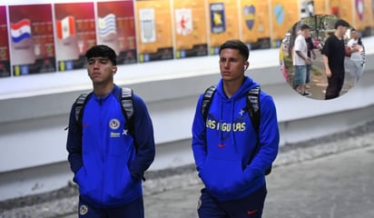 deportes: Los futbolistas del América Kevin Álvarez y Brian Rodríguez fueron vistos llegando a un puesto de tacos callejeros