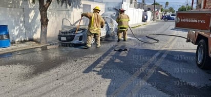 policiaca: Se presumió que la causa puedo ser un cortocircuito. 