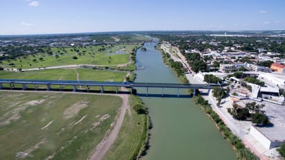 Puentes Internacionales: enlace vital del comercio