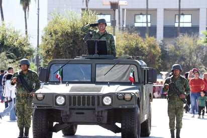 desfile : Durante todo el recorrido habrá presencia de elementos de Protección Civil y Seguridad Pública. 