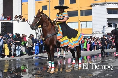 Revolución Mexicana: Autoridades municipales y de educación organizaron este gran evento cívico-militar.