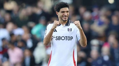 deportes: El delantero mexicano Raúl Jiménez disfruta de una buena racha goleadora tanto en Selección Mexicana como con el Fulham.