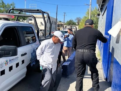 Policiaca : El conductor se dio a la fuga, iniciando una persecución.