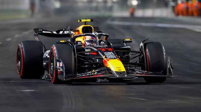 deportes: Max Verstappen arrancará adelante de Lando Norris, y de terminar así la carrera, sería campeón del mundo