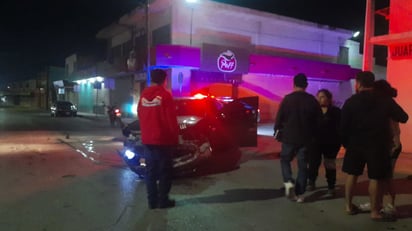 Policiaca : Joven omite alto y provoca choque en la Zona Centro.
