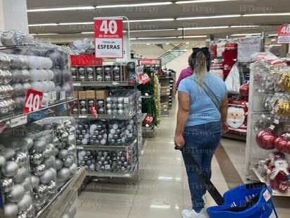 Comercio: Muchos ya se están surtiendo de esta mercancía.