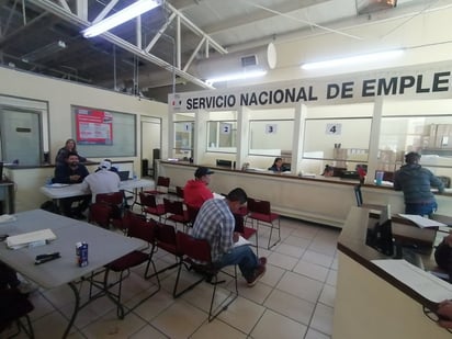 empresas mano de obra: Desde Nuevo León acudió la compañía ABX a contratar mano de obra de la región Centro por su experiencia y buena referencia.