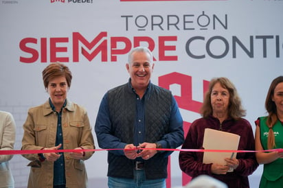 techumbre : El Presidente Municipal se comprometió a que en diciembre de 2024 se habrán entregado un total de 50 techumbres. 