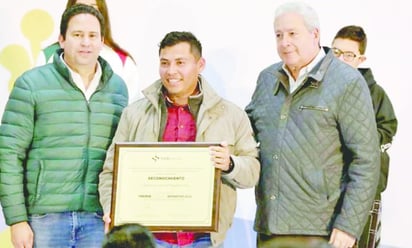 'Chema' Fraustro hace la entrega Premio al Mérito Deportivo edición 2024