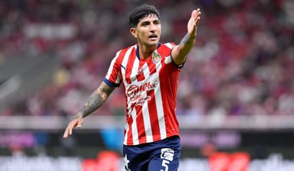 deportes: Víctor Guzmán estaría cerca de salir de Chivas, pero es uno de los máximos referentes del club a pesar de su rendimiento irregul