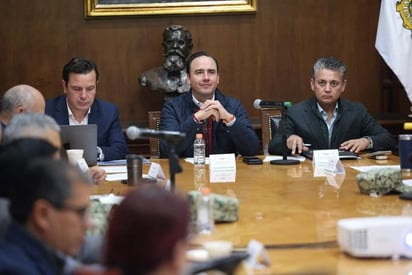 Manolo Jiménez: Jiménez agradeció a los integrantes de esta mesa por mantener la coordinación y la comunicación. 