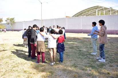 tradiciones: Los niños participaron en este evento, reforzando valores y fortaleciendo su desarrollo emocional.