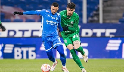 futbol: Luis Chávez tuvo minutos en la goleada del Dinamo de Moscú y estuvo cerca de anotar en la recta final del partido