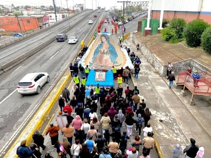 Virgen de Guadalupe: La procesión recorrió calles principales hasta el Santuario de Guadalupe.