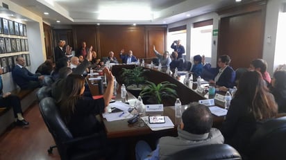 Municipio: Se abordó el tema de iniciar una comisión de enlace con la administración entrante, presidida por Carlos Villarreal.