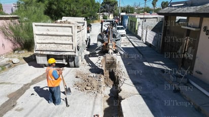 Simas: En la colonia Cañada Norte se reemplazan 495 metros de tubería y 71 tomas domiciliarias.