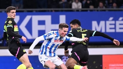 DEPORTES: Los Granjeros siguen líderes de la Eredivisie a pesar de la caída en su visita este sábado
