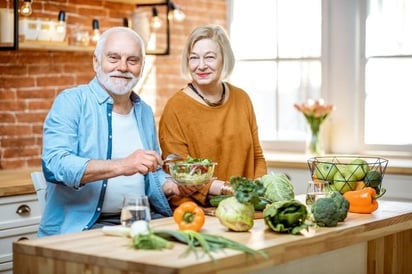 SALUD: Reemplazar la proteína a base de carne con proteína de nueces y frijoles puede reducir las probabilidades de enfermedad cardíaca